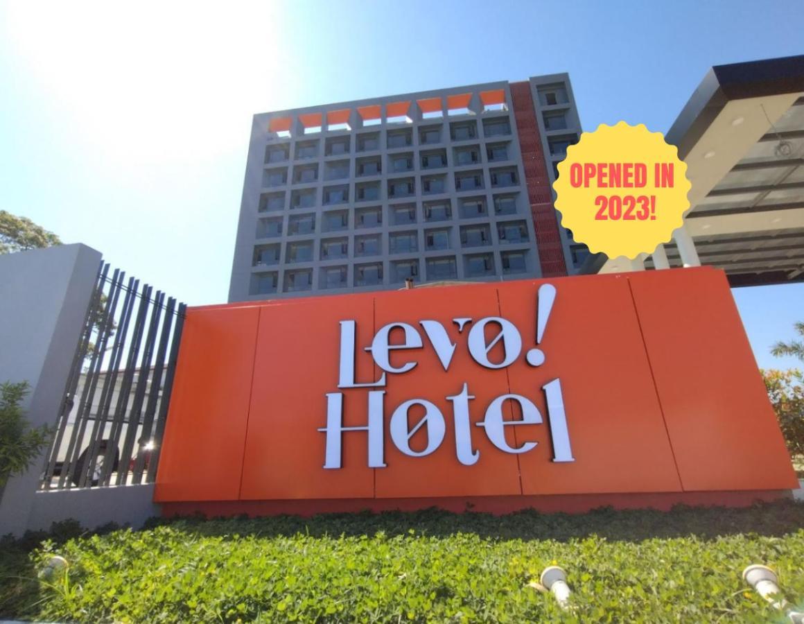 Levo Hotel Urdaneta Esterno foto
