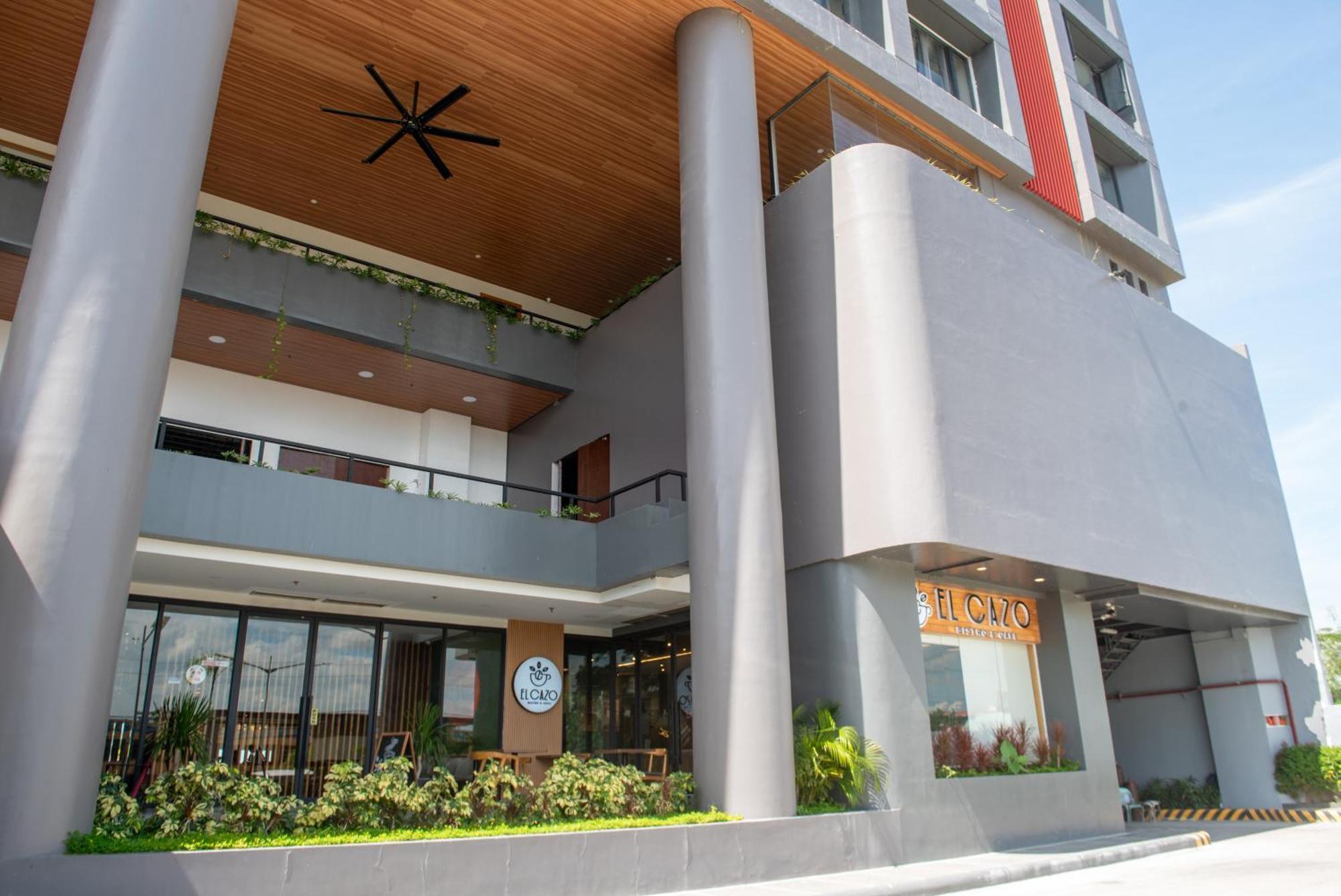 Levo Hotel Urdaneta Esterno foto