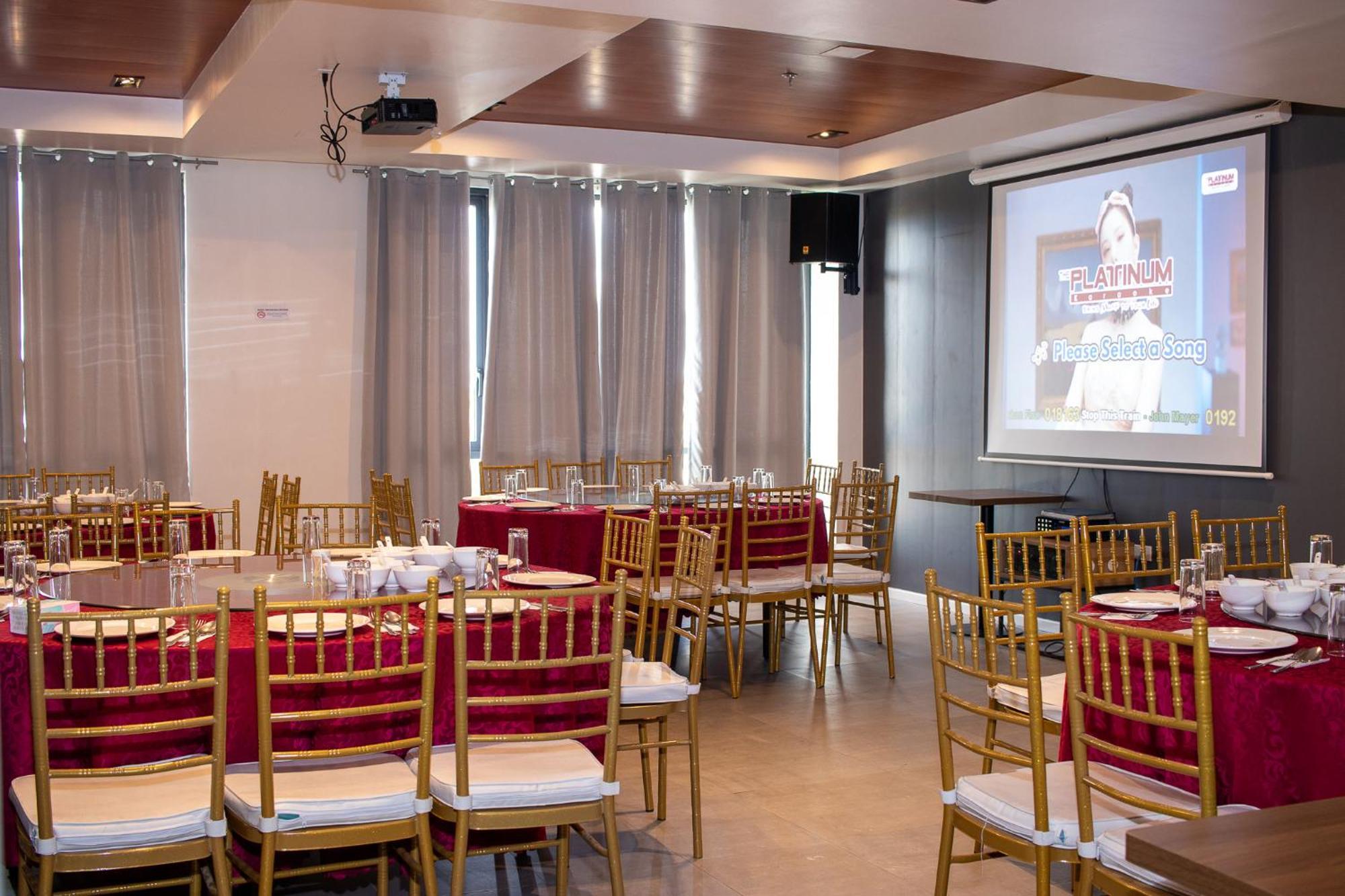 Levo Hotel Urdaneta Esterno foto